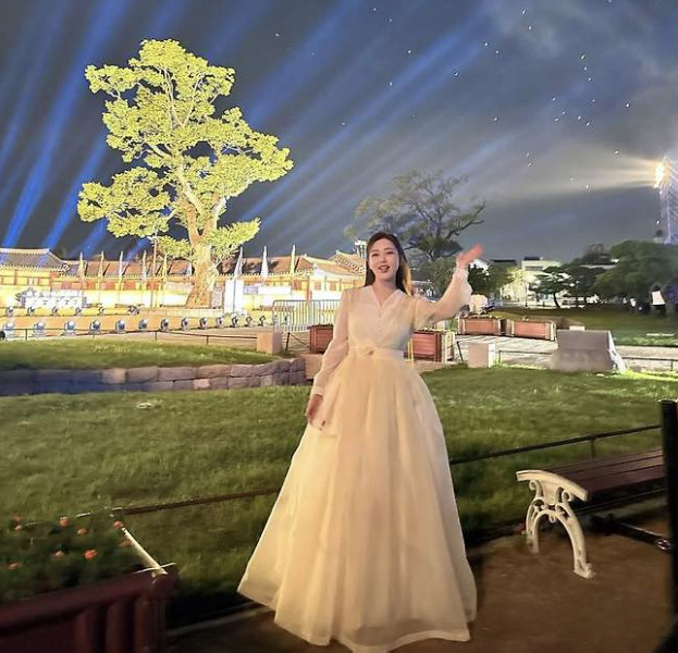 Song Ga-in, what happened to your tears in Hanbok?