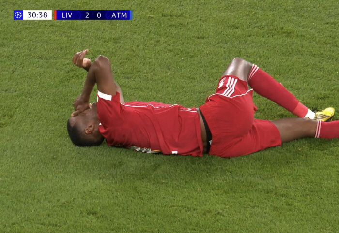 After losing his job, he finally got rid of his karma! 230 billion man is properly ruined...Fly in the preseason and live with injuries