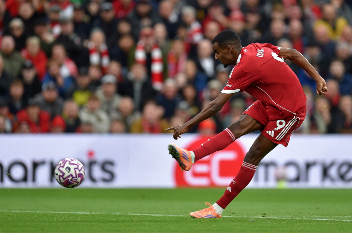 After losing his job, he finally got rid of his karma! 230 billion man is properly ruined...Fly in the preseason and live with injuries