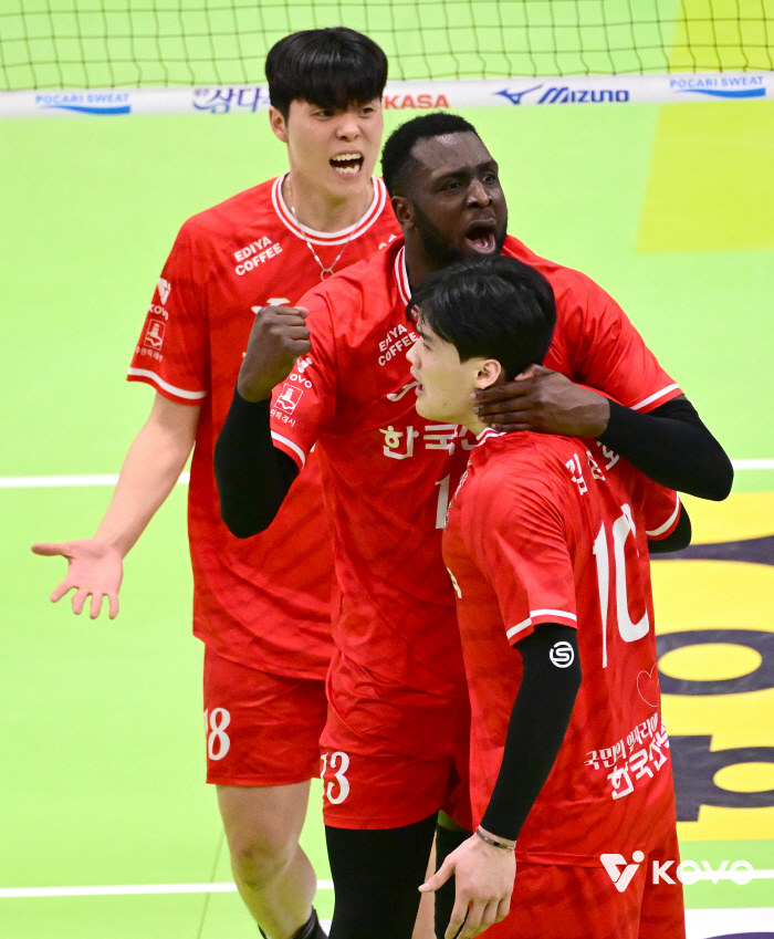 Despite going to the main setter hospital, Hyundai Capital has won three consecutive games...Korea Electric Power Corp. (KEPCO) 3 consecutive losses