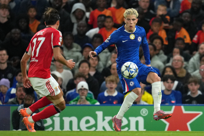 I'm so happy to leave Manchester United. Chelsea man Garnacho's shot → Everything goes fast here