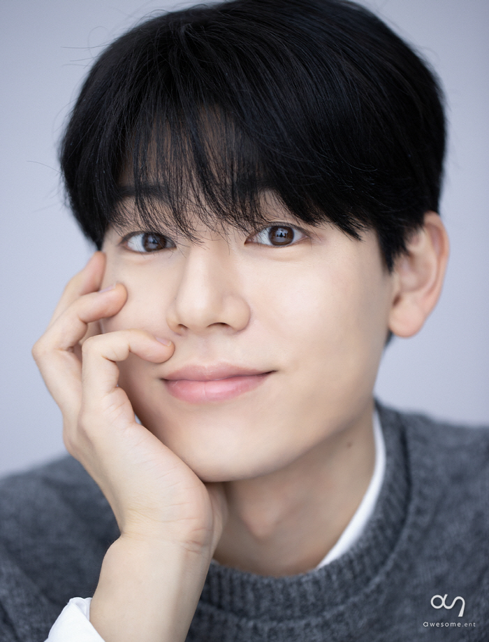  President Shin's project Bae Hyun-sung ♥ romance between seven and nine years apart..an effort to be light