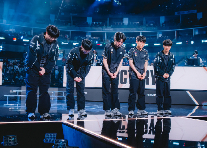 KT has advanced to the semifinals for the first time since its foundation! I'm going to compete with Gen.G for the final round