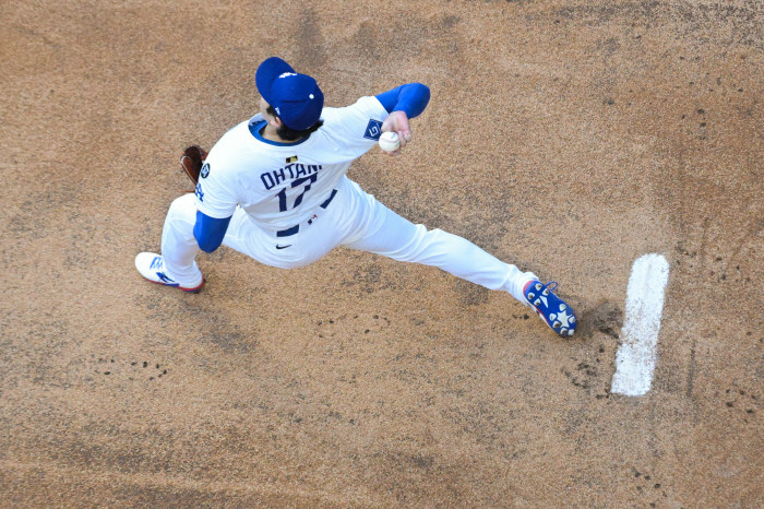 Ohtani walked out again! 11 consecutive at-bats, one hit, one walk, and one strikeout in the top of the 12th inning