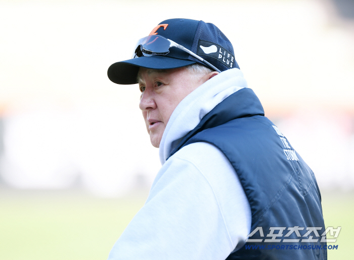  Can Director Kim Kyung-moon achieve a turnaround at home?