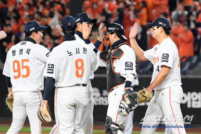  Encouraging Kim Seo-hyun to end with all Hanwha members in one mind