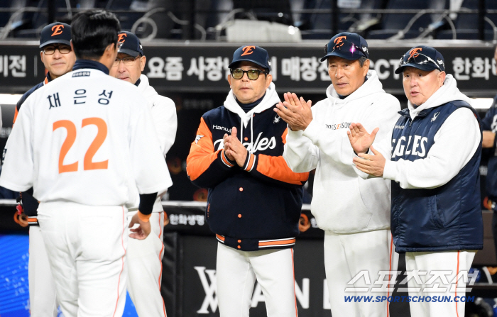  Hanwha manager Kim Kyung-moon finally won