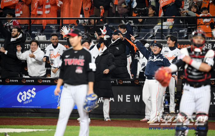  Hanwha's dramatic turnaround in the bottom of the eighth inning