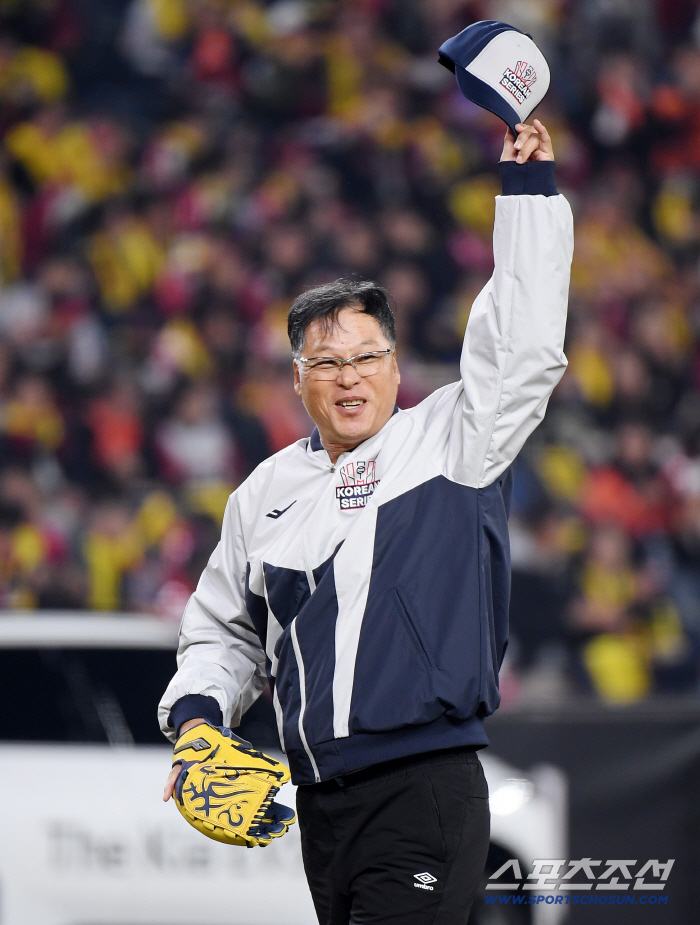  Koo Dae-sung's first pitch, the winner in 1999