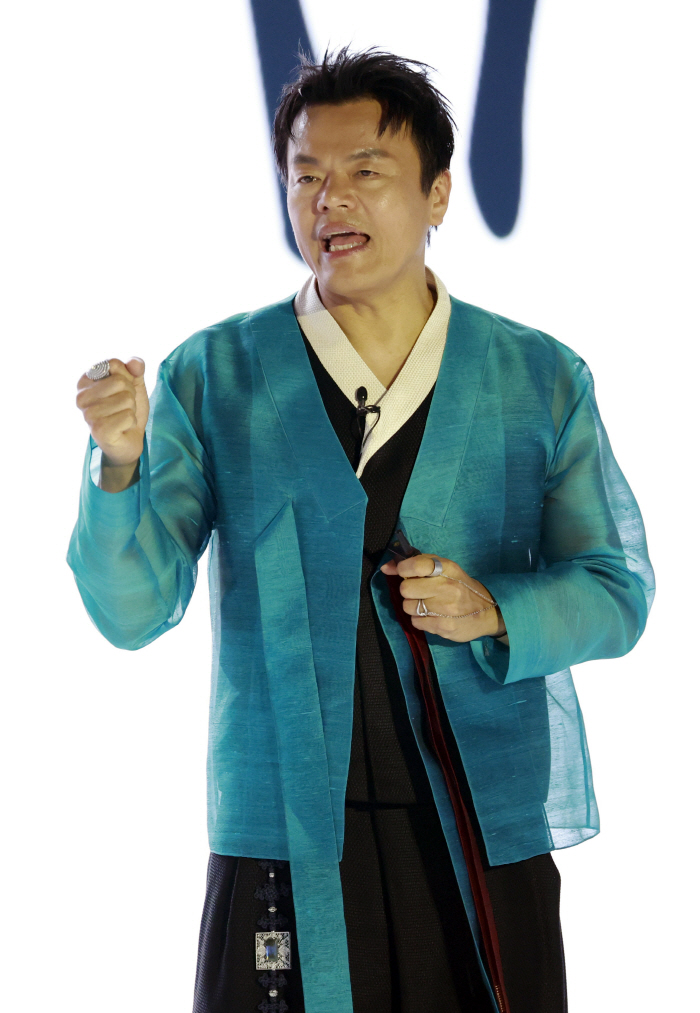 Rep. Jeong Yeon-wook, who is unable to attend the meeting and production work of Chairman Park Jin-young, is required to explain to the people of the K Culture Vision