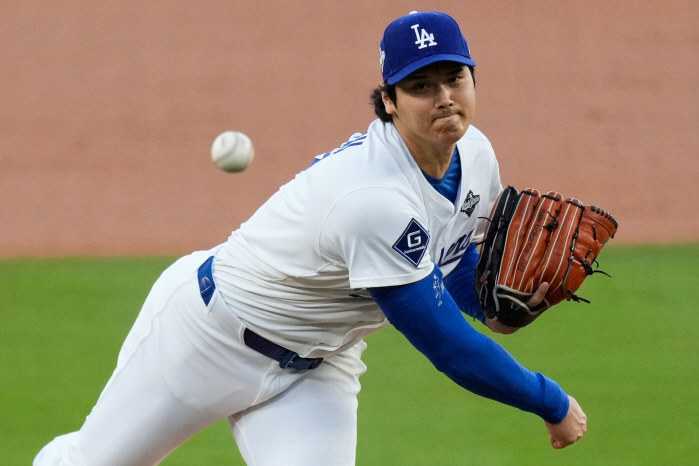 This is stress! 9th base in 18 innings → 17 hours later → 93 pitches → 4 runs lost in 6 innings, but he wants to do it