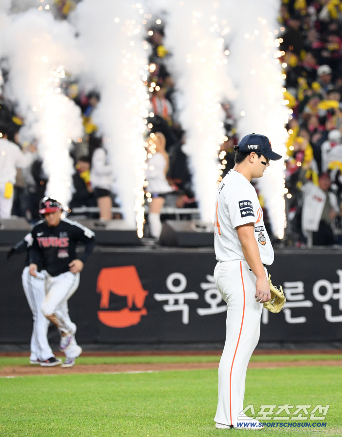 Catastrophe Kim Seo-hyun got another home run→We're going to turn the tables...Weiss pitched seven ⅔ innings in vain