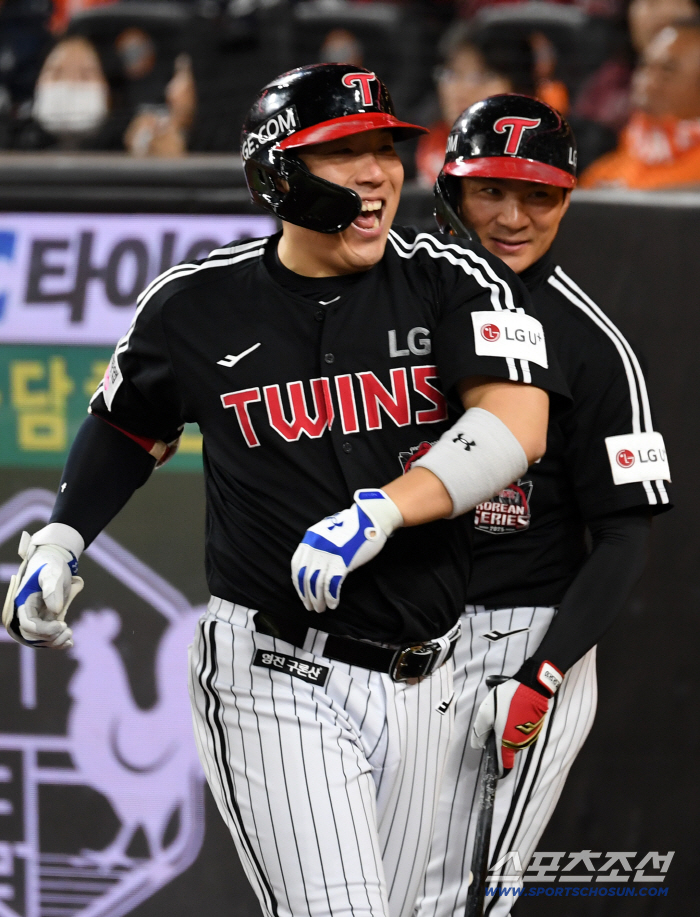 Chang Ki-min, Jae-hyun, Bo-kyung, 17 hits, 14 RBIs, and a scary lineup completed
