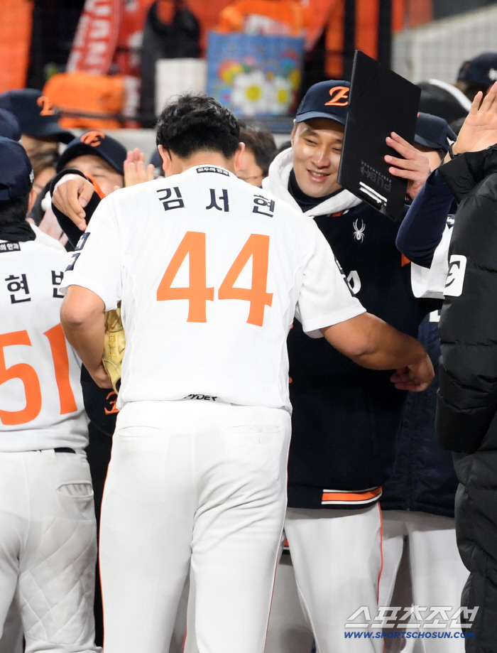 Choi Jae-hoon and Kim Kyung-moon, who hugged Kim Seo-hyun, who overcame the hot tears themselves, finally responded to the trust of director Kim Kyung-moon