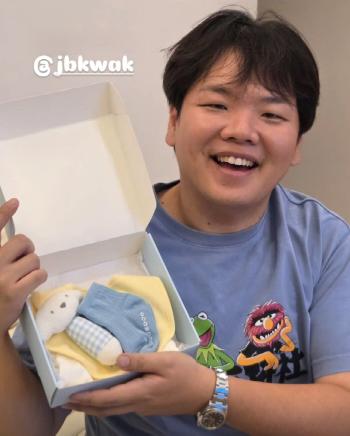 Civil servant ♥ Kwak Tube, father-to-be excited about baby gifts..It's already in the 8th place