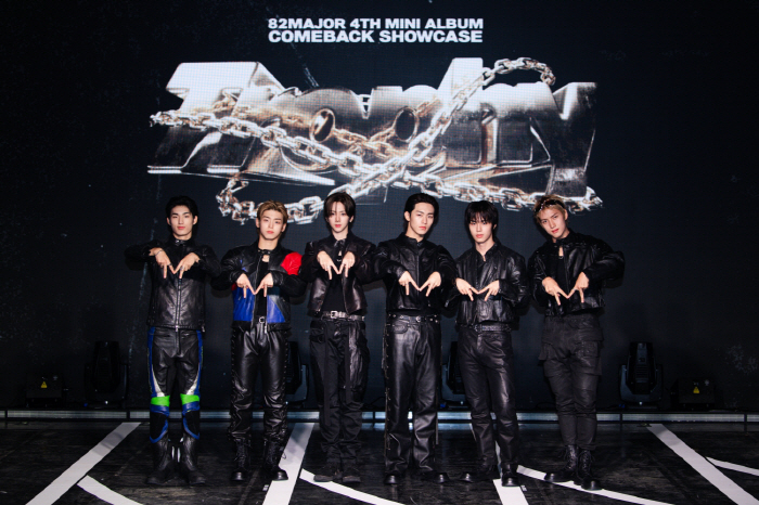 In the 2nd year of 82 Major's debut, the point of working with fans has grown...I'm going to stretch out as the name says