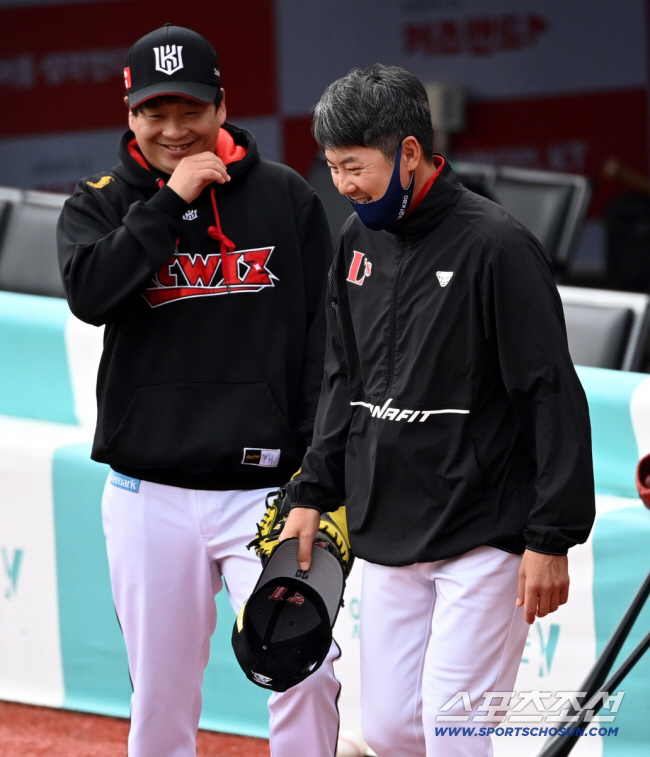 It will also be acquired from Lotte and Doosan, KIA and KT...8th place, shock, revamp