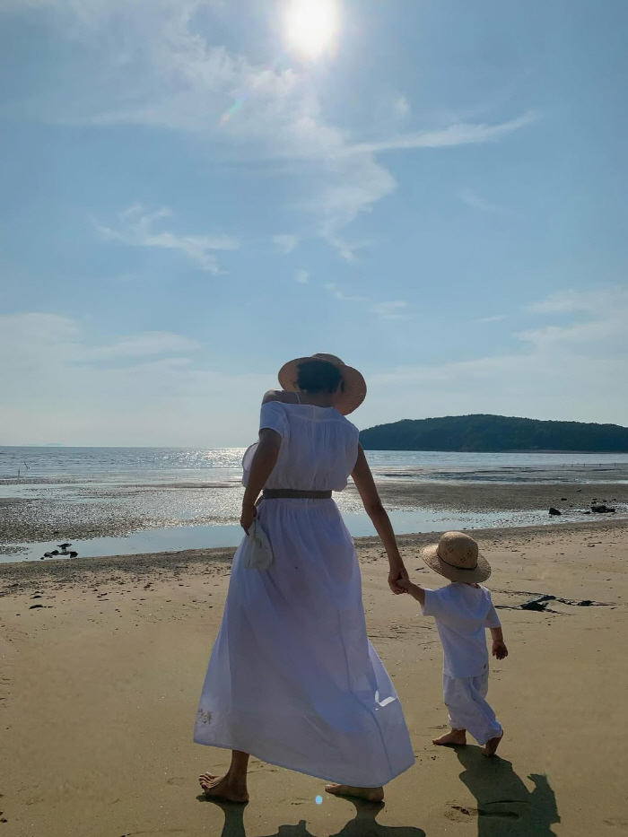  Mun Ga-bi, Jung Woo-sung's son out of wedlock without a mosaic..It's similar. Big eyes