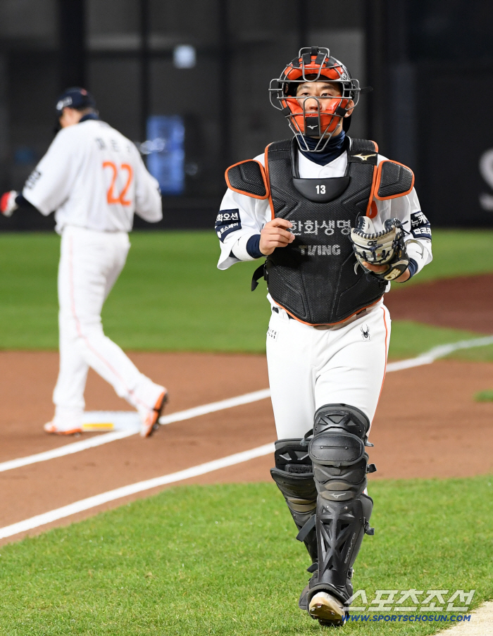  Catcher Choi Jae Hoon starts again today