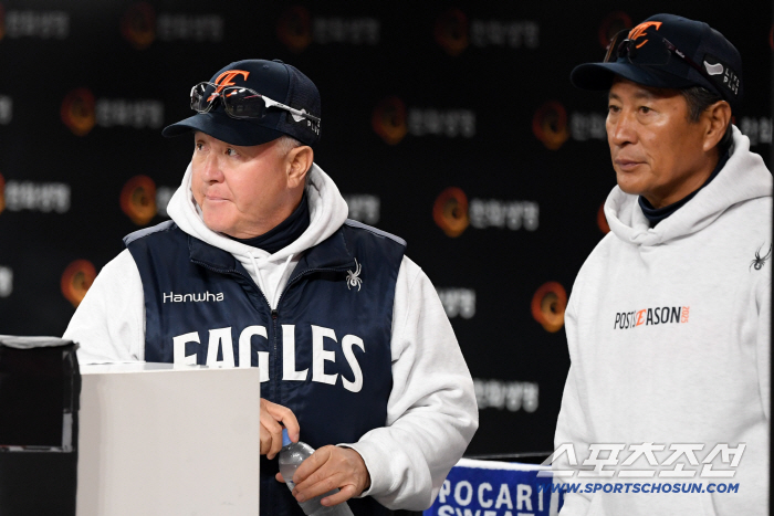  Hanwha manager Kim Kyung-moon is thirsty for a win