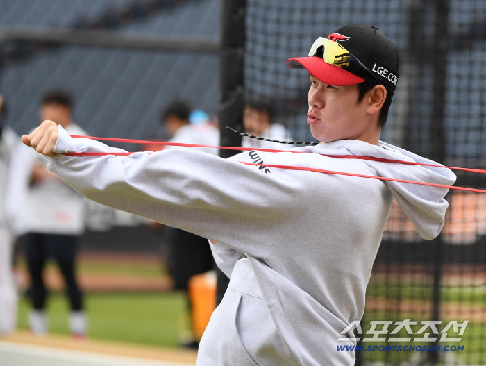  Hong Changgi, Kang Punch, look forward to it