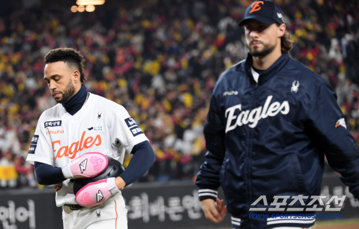  Riverato TWICE is shocked