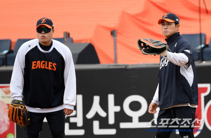  Ryu Hyun-jin Chae Eun-sung's throwing test