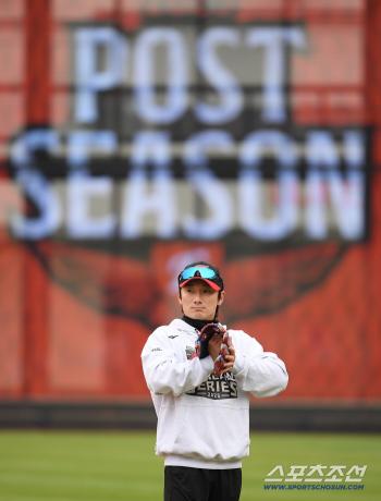  Shin Min-jae, a postseason player