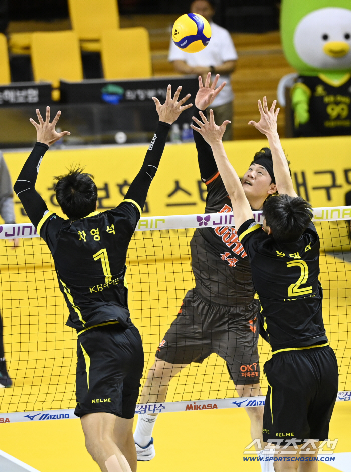  Song Heechae, move to the side to avoid blocking