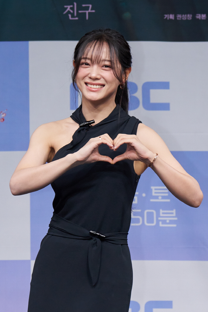  Kang Tae-oh, even hanbok, personal color...Loko Crown Prince (Roundup) with a viewership rating of more than 10% for Lee Kang-dal (Roundup)