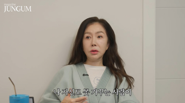 63-year-old Park Jun-geum feels like a loser if he fails to manage his secret to maintaining 43kg for 30 years (Park Jun-geum)