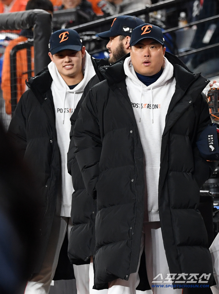 Even Ryu Hyun-jin volunteered for the bullpen...All pitchers are ready to play