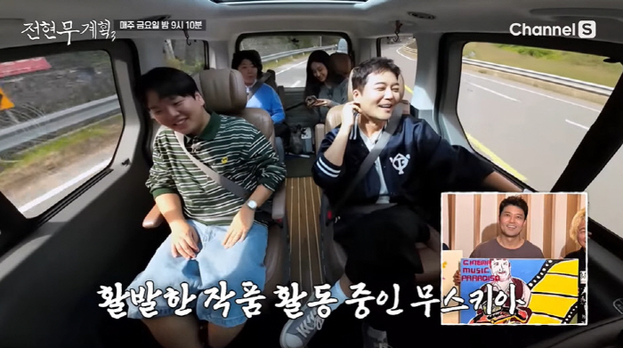 Jeon Hyun-moo, I've got a surprise newsHolding an exhibition as an artist despite the pain (Plan 3 of Jeon Hyun-moo)