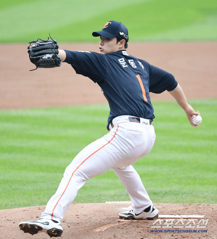Kim Hyun-soo, Moon Bo-kyung, Austin's miraculous turnaround lineup remains the same. There were nine starters unchanged until Game 5