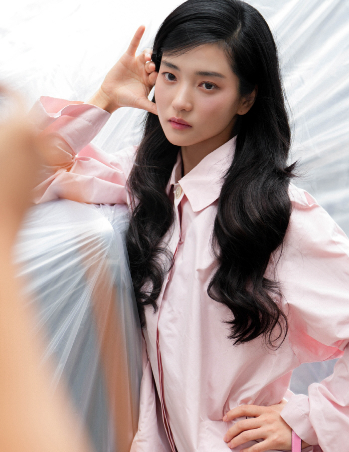 Kim Tae-ri, I thought you were cute..It's amazing