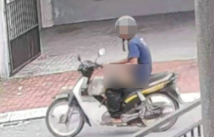 Motorcycle men's pants down and exposed major parts...Show your face