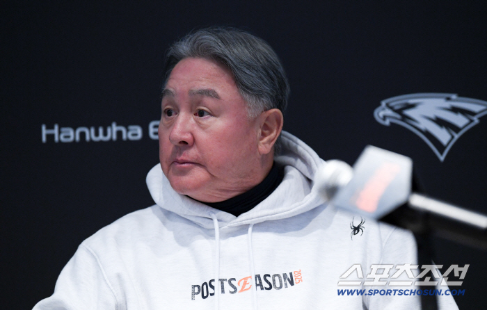  Director Kim Kyung-moon's consideration