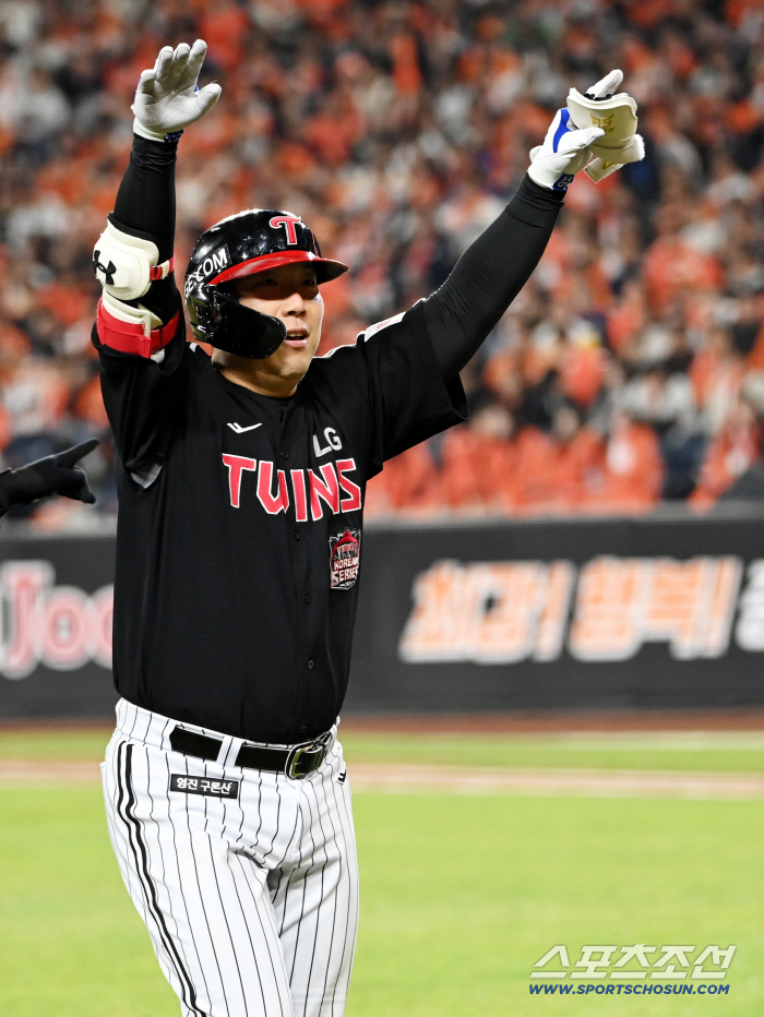  Kim Hyun-soo to be replaced. That's all for my role