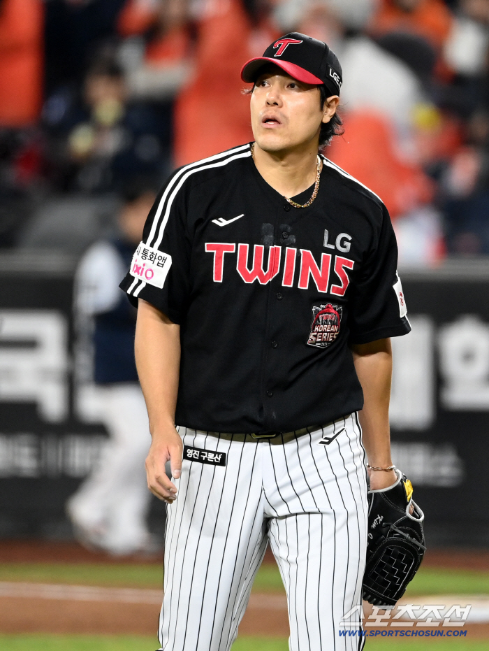  Kim Jin-sung also blocked the 8th inning!