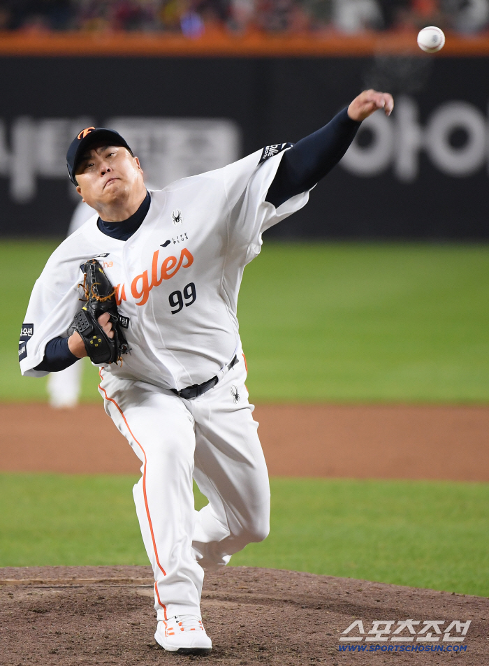 The strongest team in 2025 won the LG Twins 4-1 and won the stepping stone, completing the V4. Yeom Kyung-yeop, who won twice in three years, is a master