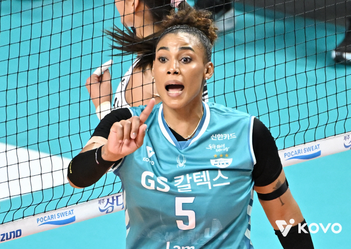 Cameroonian Monster Leaps Top in Road Corporation with 45 Points Big Bomb, Beat GS and Runs for 3 consecutive wins