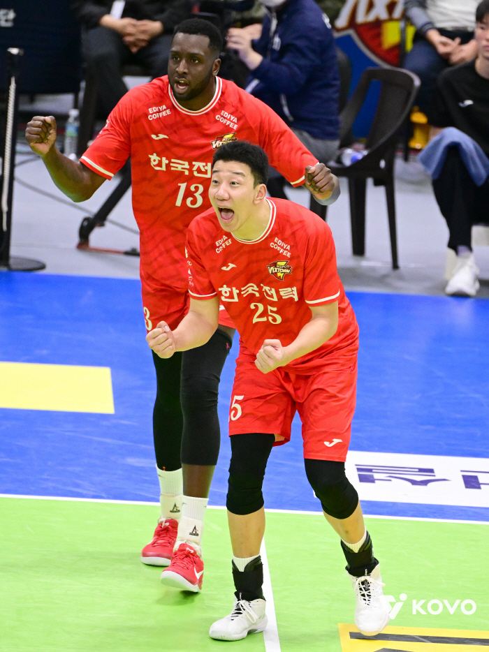 It's over for the third time in a row! Korea Electric Power Corporation defeated Samsung Fire & Marine Insurance → 31 for the first time in the season