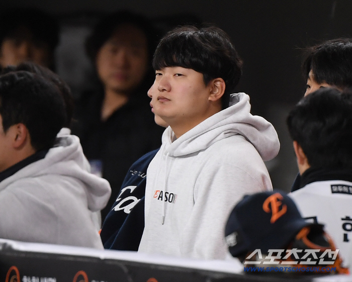 LG played baseball as planned and Hanwha as worried → the difference between an autumn professional and an amateur