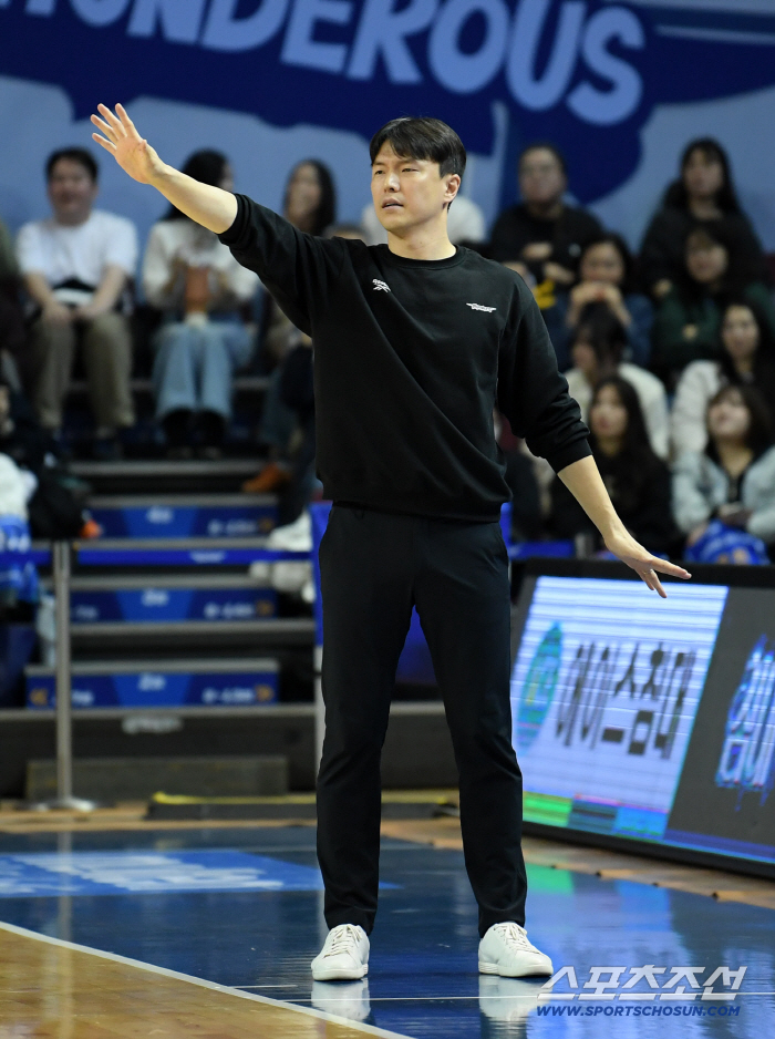  Director Kim Hyo-beom ordered the operation