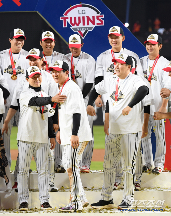  Kim Hyun-soo is the real MVP of LG's Oh Ji-hwan joke