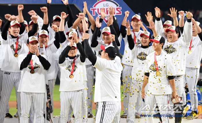  Korean Series MVP Kim Hyun-soo Champion LG Twins