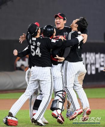  LG Twins Park Dong-won, Yoo Young-chan, Oh Ji-hwan, Bok-kyung, joy