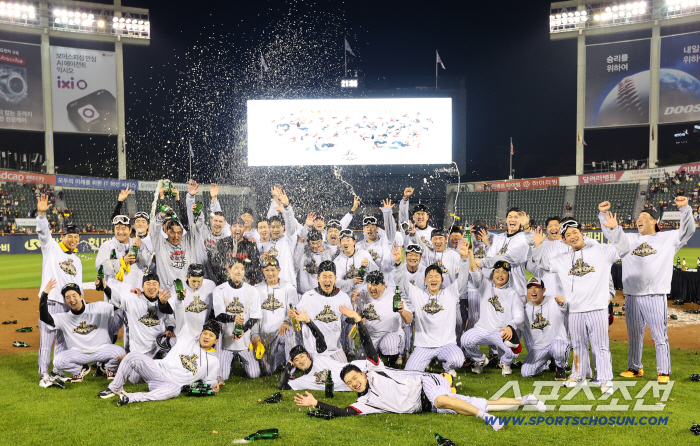 3rd place after winning 23 years. After 25 years of winning? Why did you say that the dynasty was established?