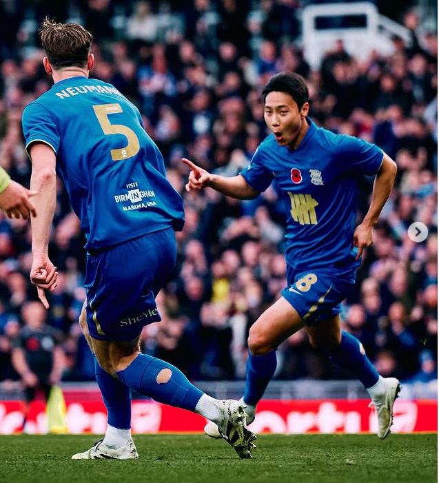  Baek Seung Ho, Yang Min Hyuk, the 2nd goal of the season!  I'll go up to the PL with the team