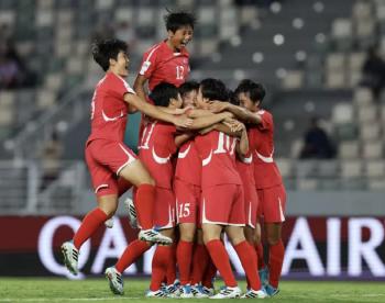 Defending champion soccer girls' strength, strong 5 to 1 green onion → Brazil's semifinal clash! And the winner. 